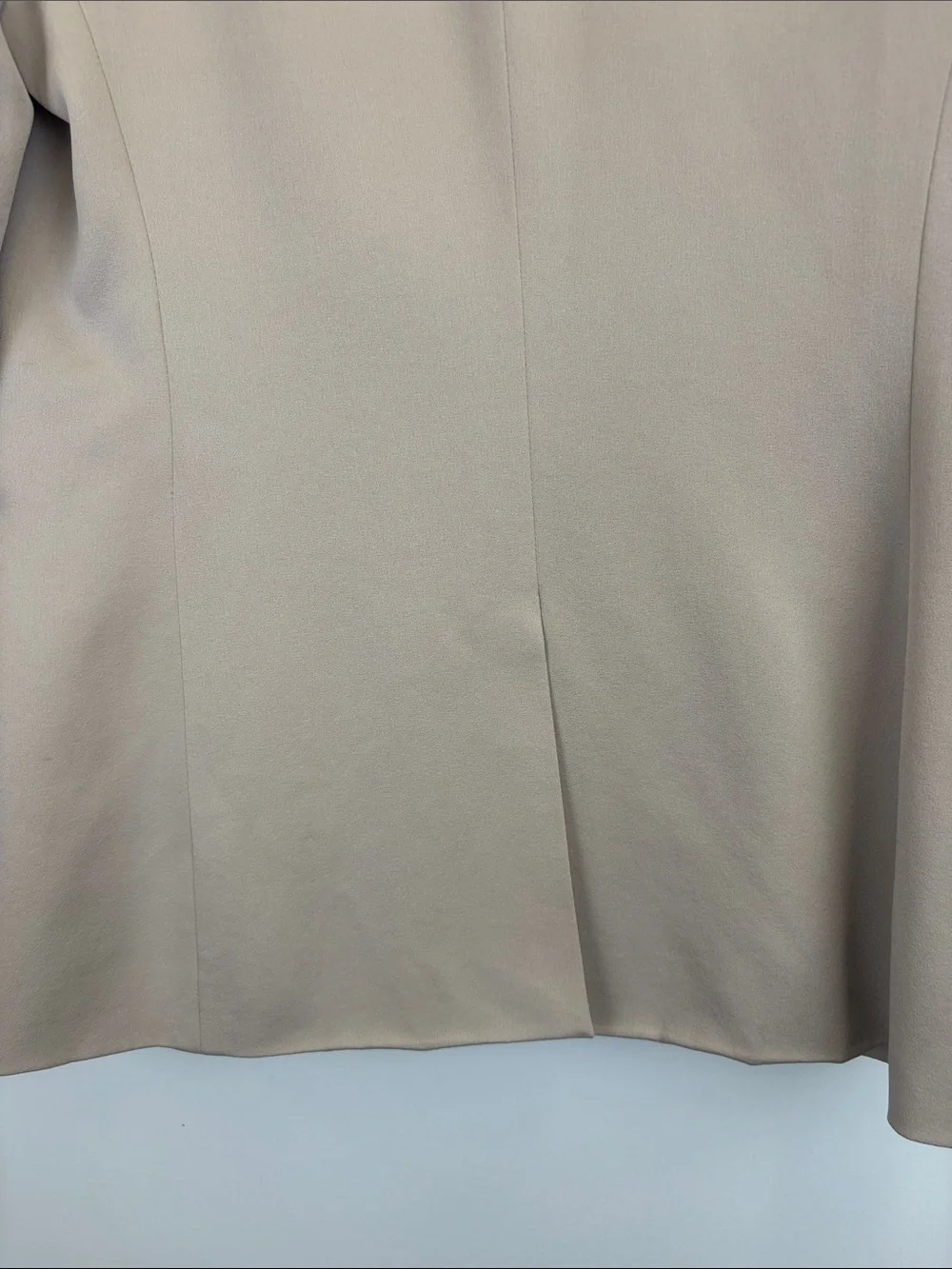 Alice And Olivia Jacket Beige With Black Lamb skin Collar Size small